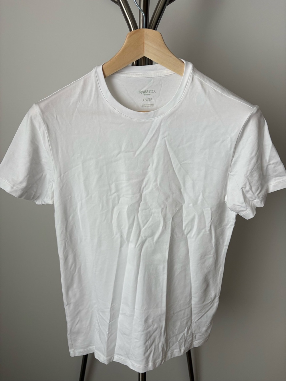 RW&CO. Men's Classic White Crew Neck T-Shirt